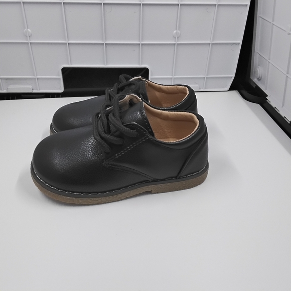 New Classic Black Kids Dress Shoes - Picture 6 of 10